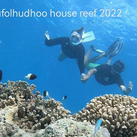 Surfretreat Hotel Bodufolhudhoo Exterior photo